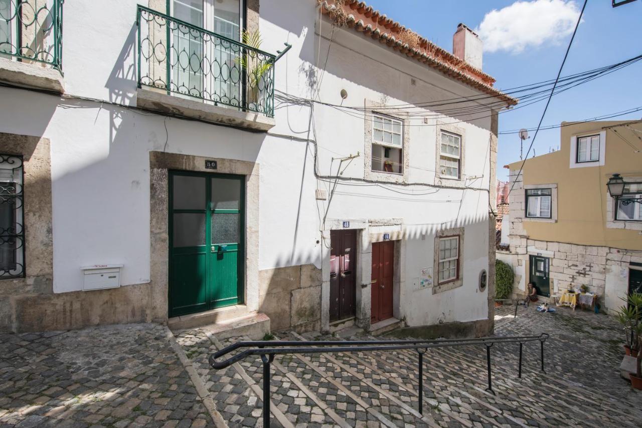 דירות ליסבון Alfama Typical Beco Da Adica מראה חיצוני תמונה